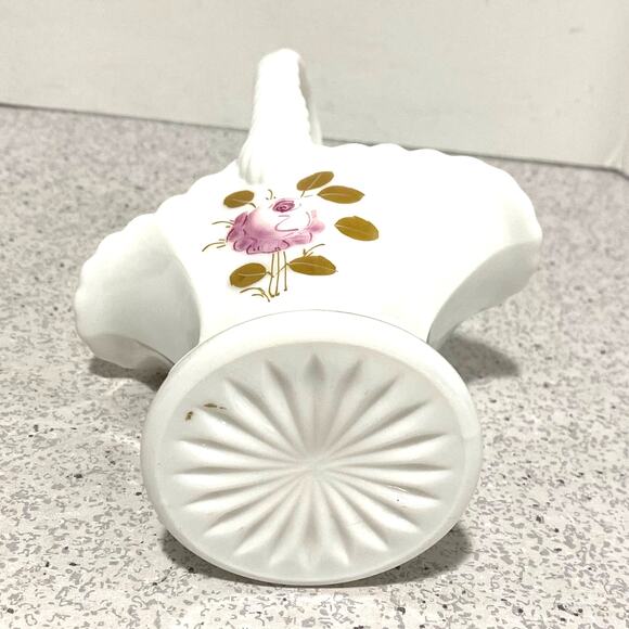 Westmoreland milk glass bride's basket hand painted signed top handle vase - Picture 5 of 9